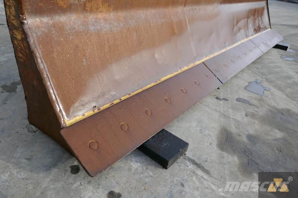 CAT Skidder blade Бульдозерные отвалы