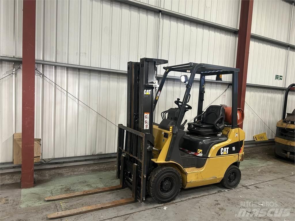 CAT GP15NT Газовые погрузчики