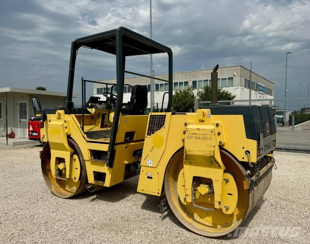 Bomag BW 144 AD-2 Катки тротуарные