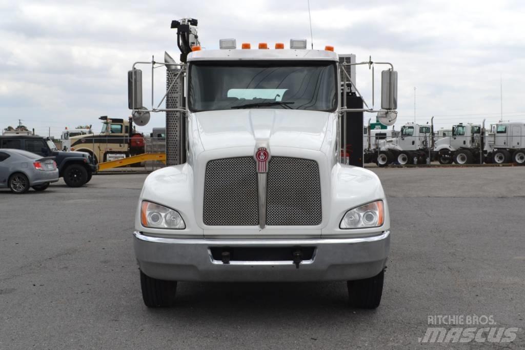 Kenworth T 270 Комбинированные дорожные машины