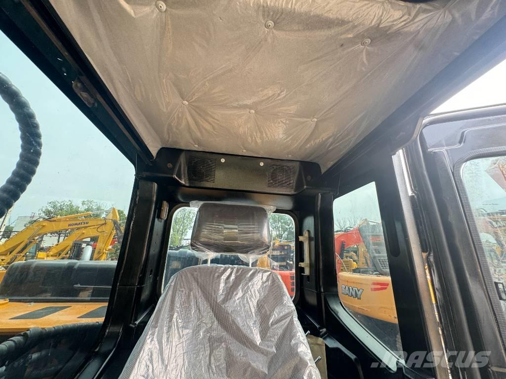 Sany SY 215 H Гусеничные экскаваторы