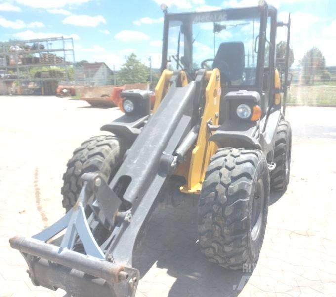 Mecalac AX 1000 Фронтальные погрузчики