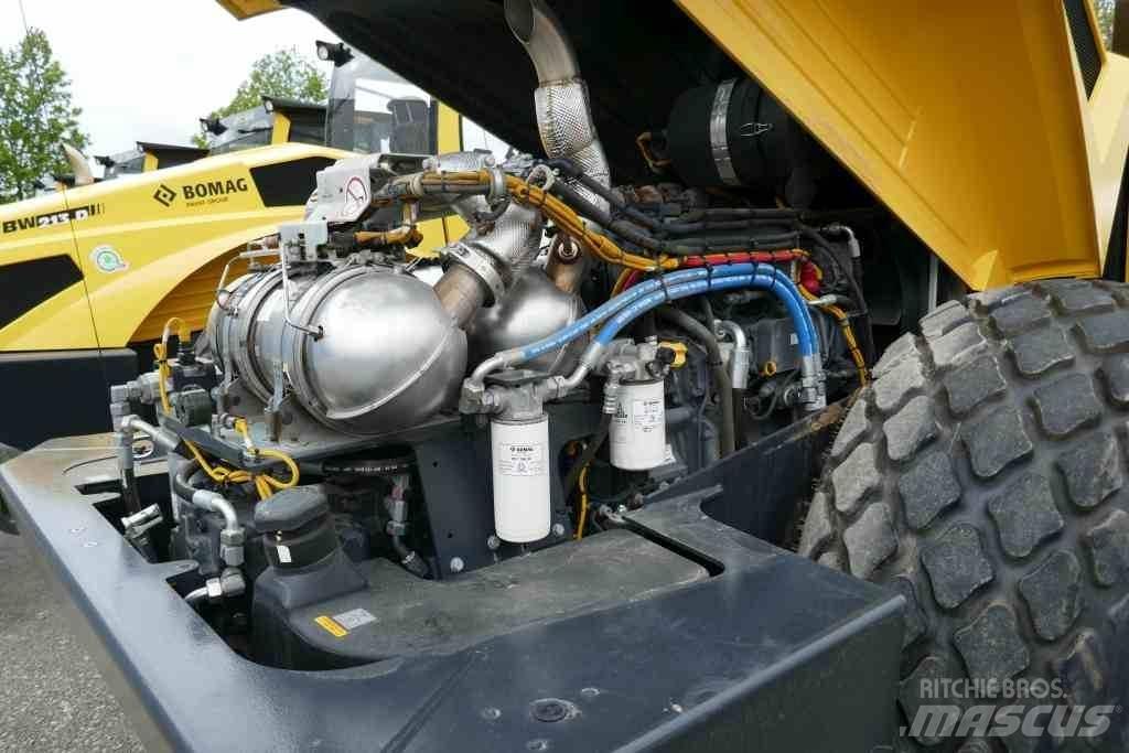 Bomag BW 213 DH-5 Уплотнители грунта