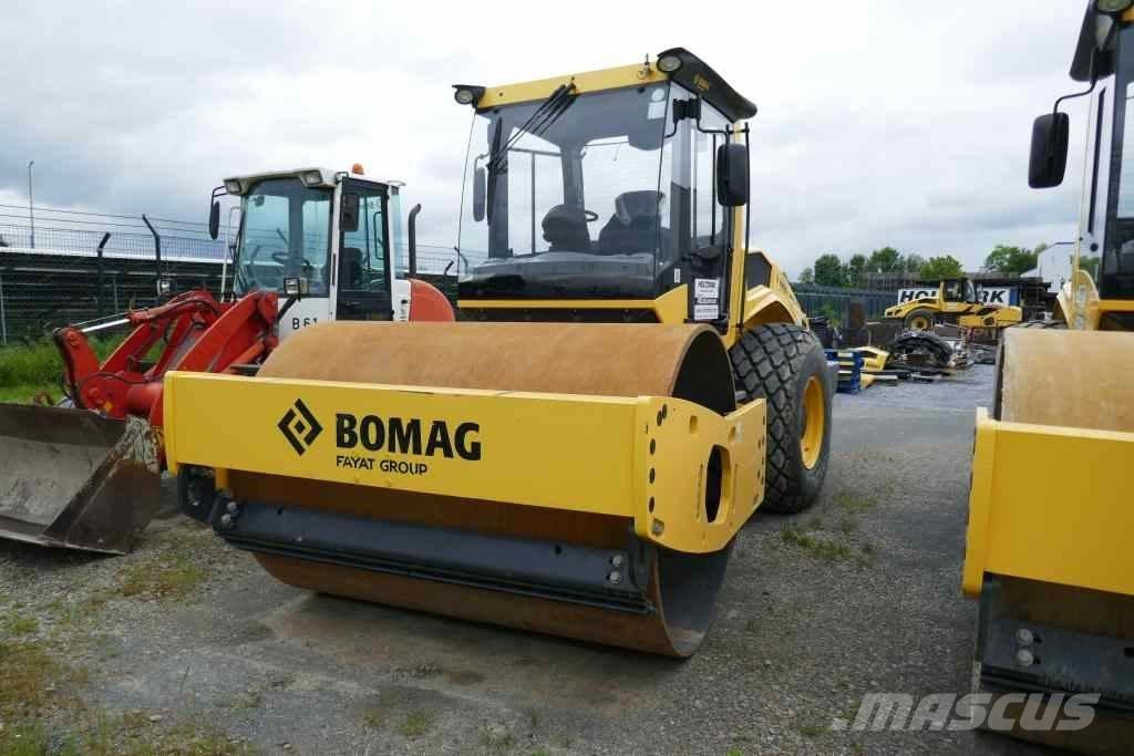Bomag BW 213 DH-5 Уплотнители грунта