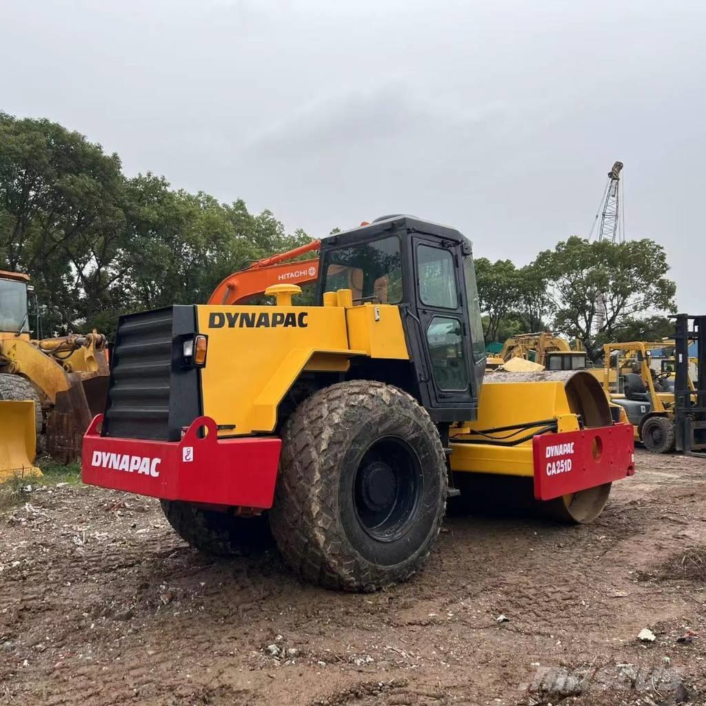 Dynapac CA 251 Грунтовые катки