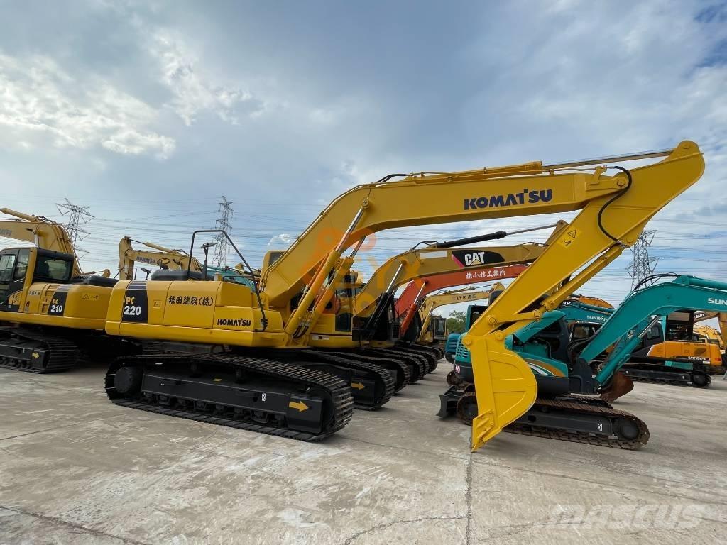 Komatsu PC 220-8 Гусеничные экскаваторы