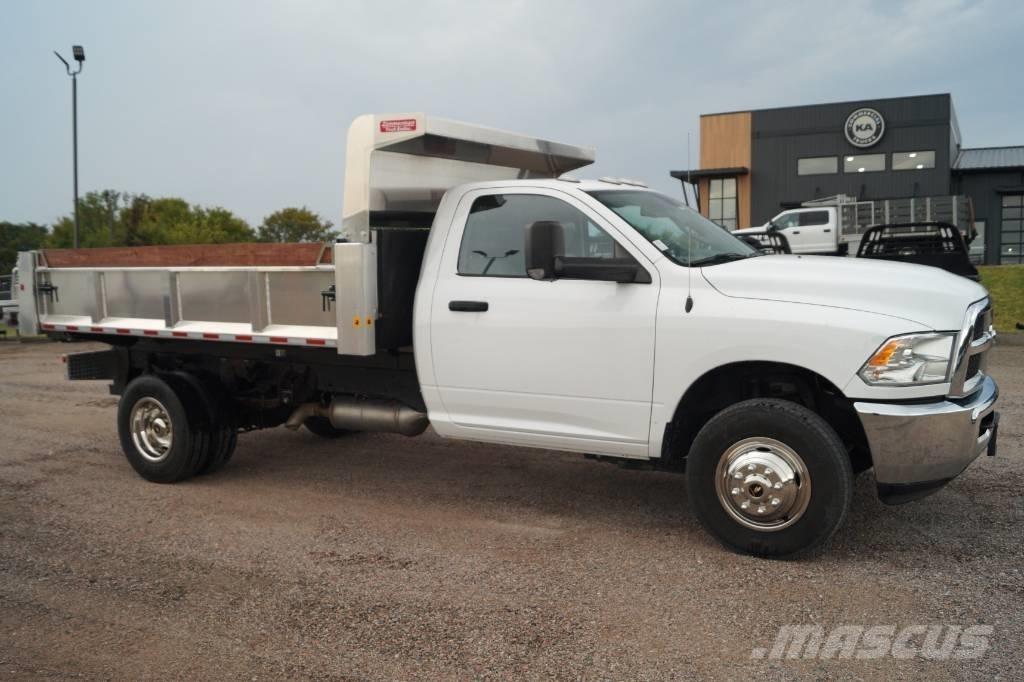 RAM 3500 TRADESMAN Грузовики-Самосвалы