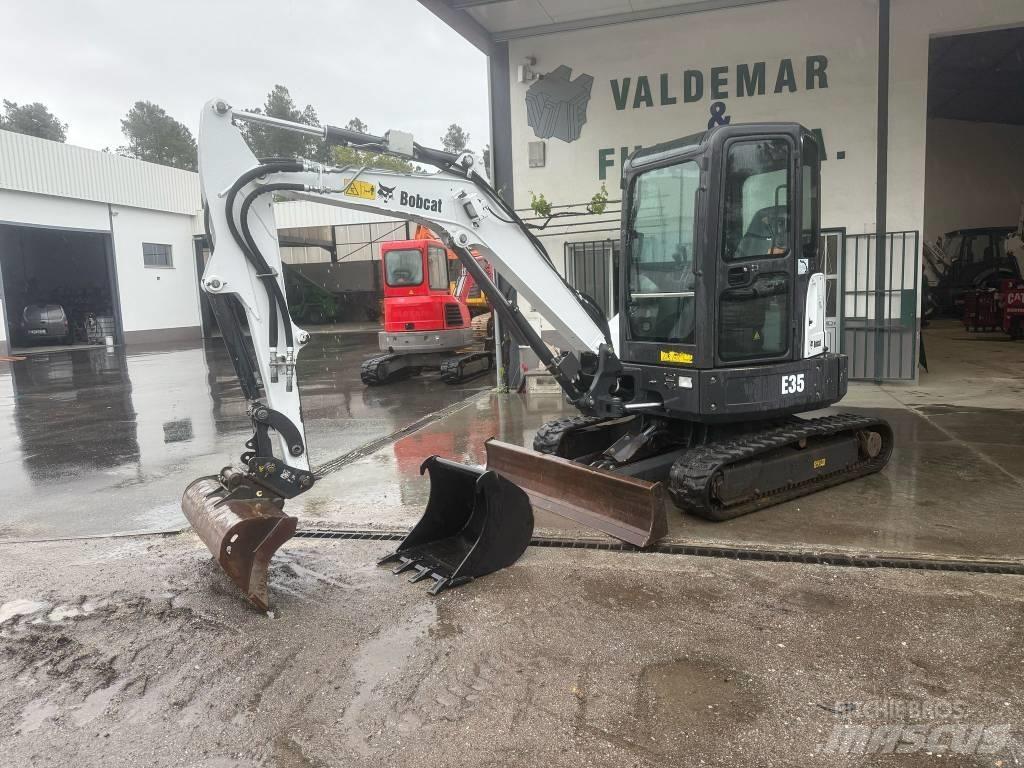 Bobcat E 35 Мини-экскаваторы