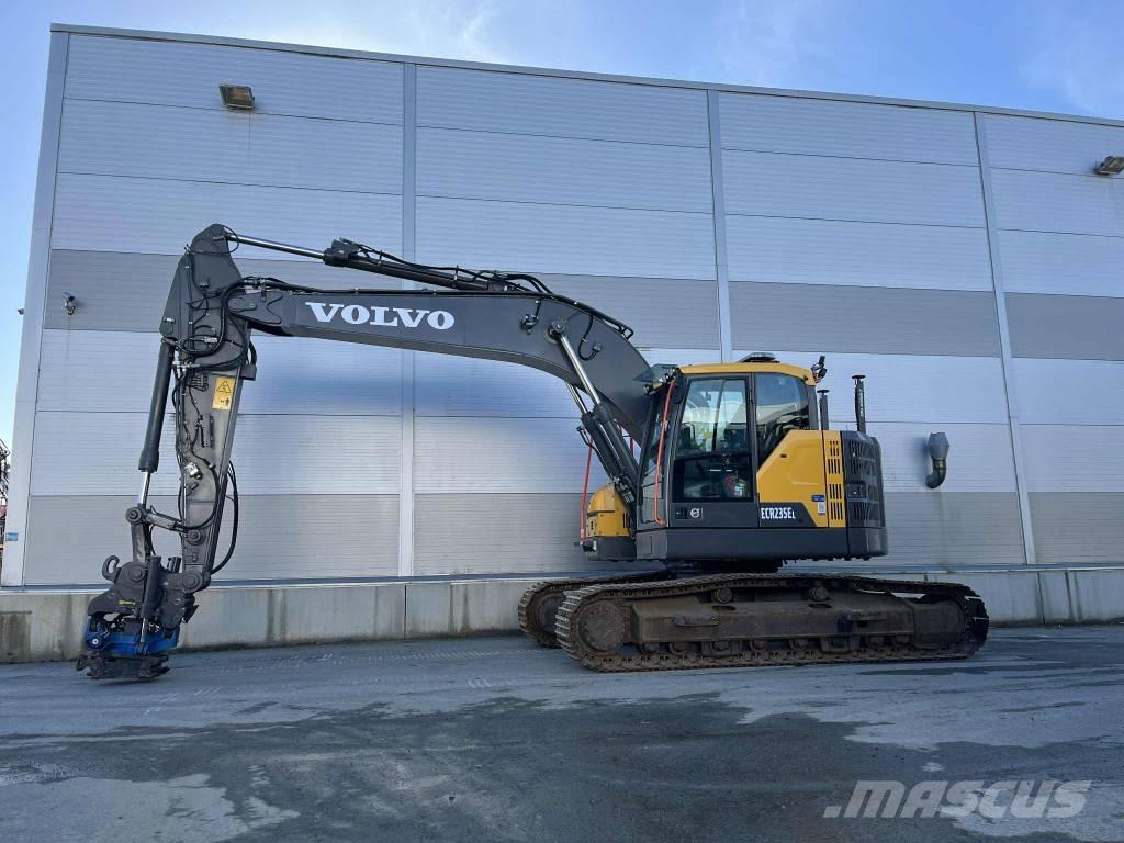 Volvo ECR235EL Гусеничные экскаваторы