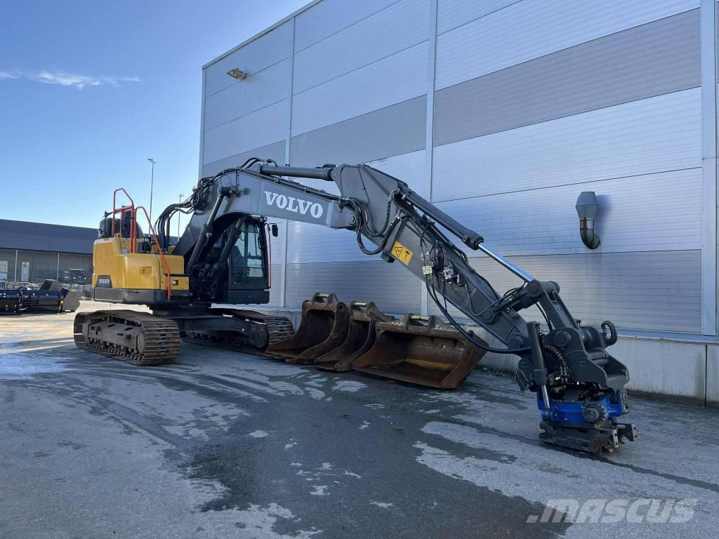 Volvo ECR235EL Гусеничные экскаваторы