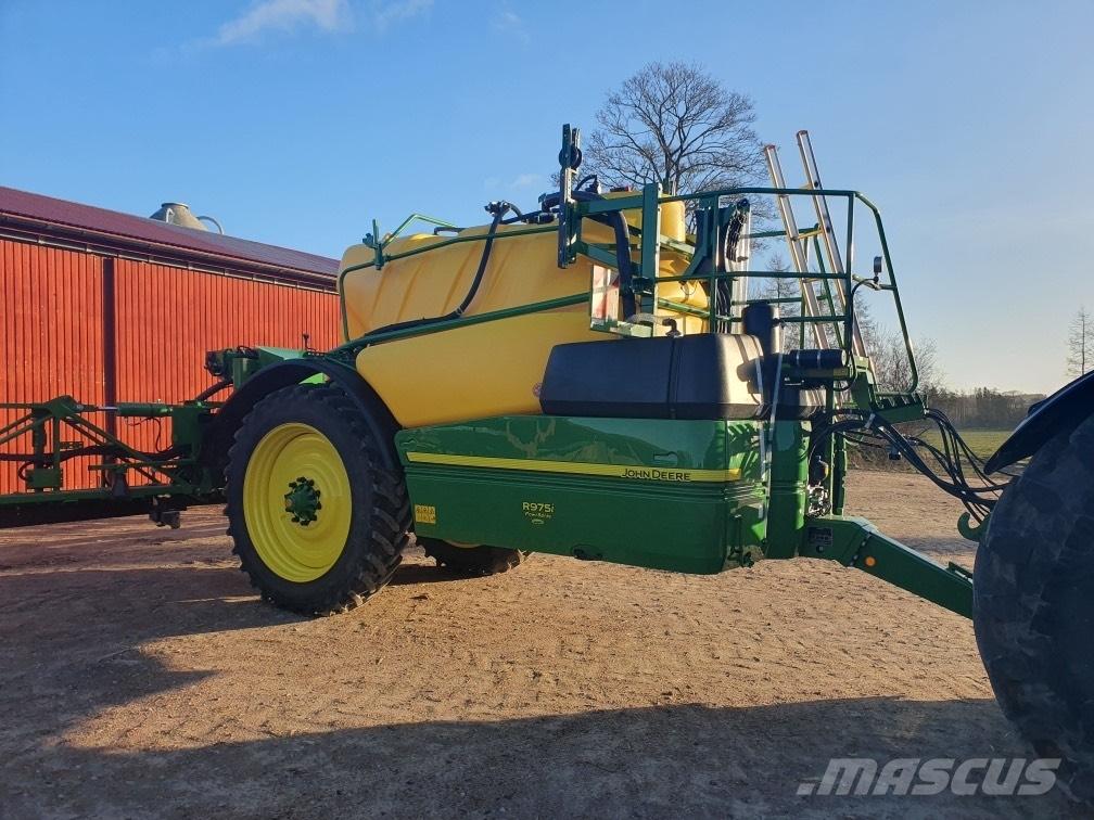 John Deere R975 i Прицепные опрыскиватели