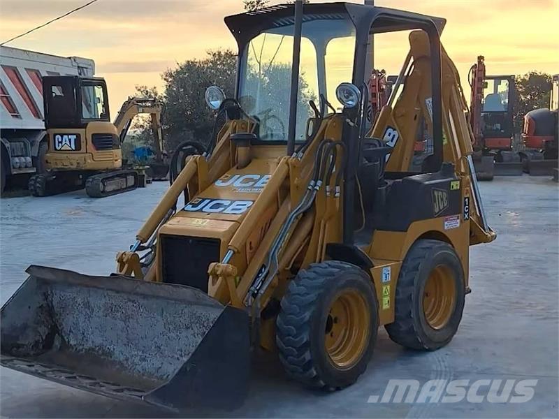 JCB 1CX Экскаваторы-погрузчики