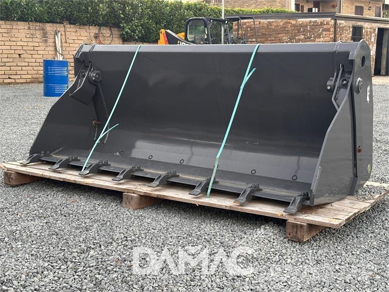 New Holland 220 Ковши