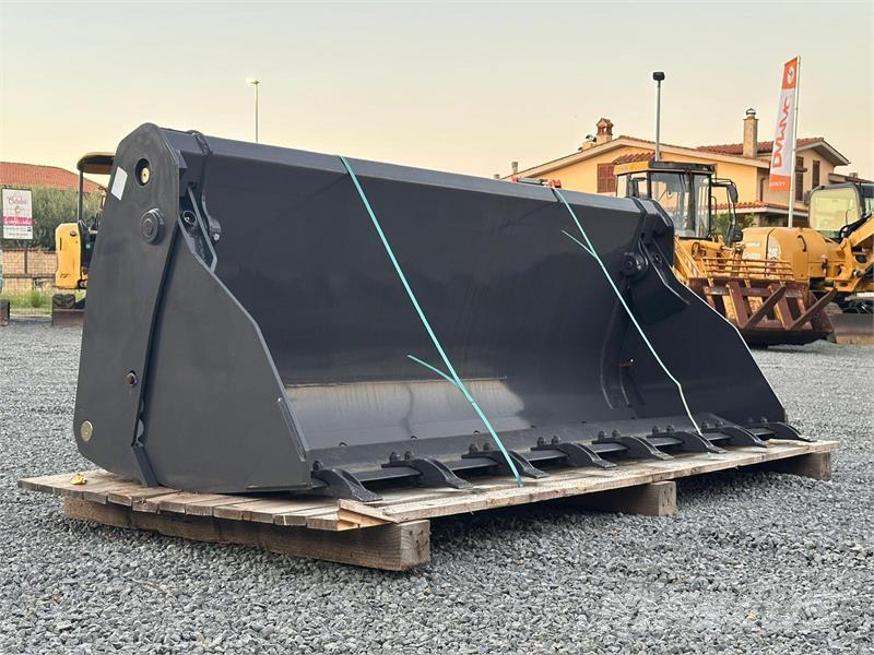 New Holland 220 Ковши