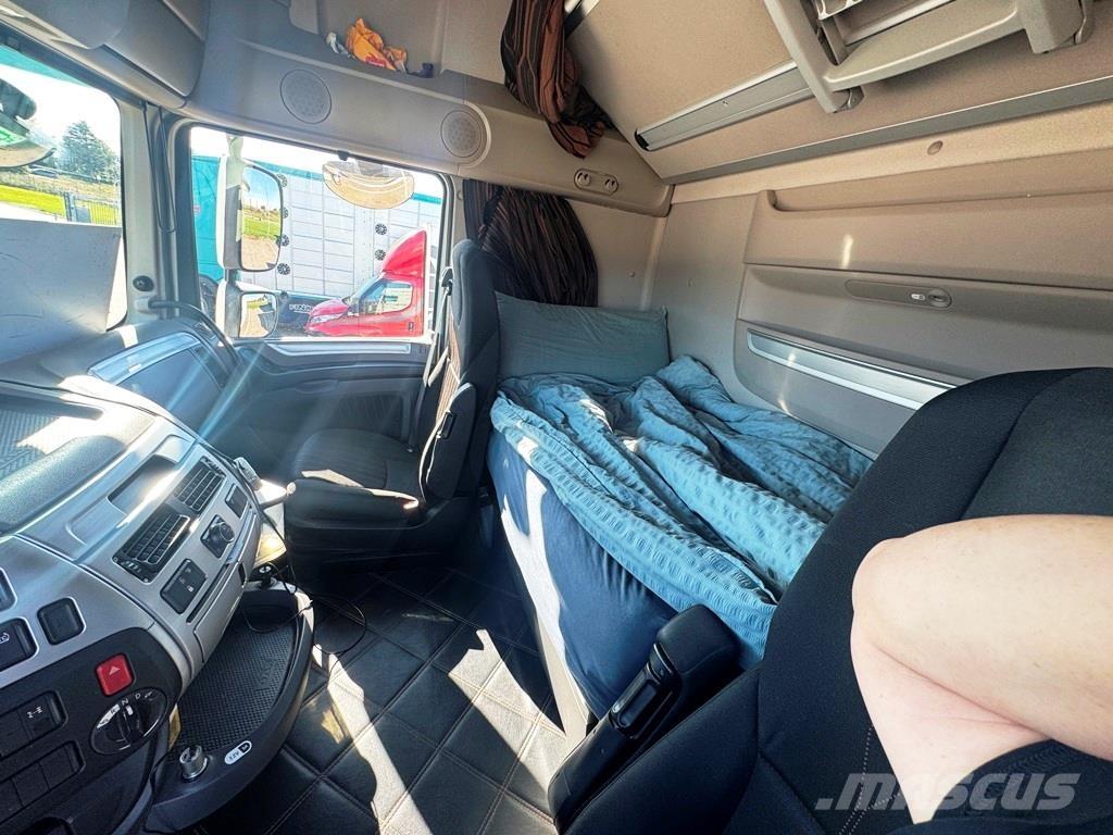 DAF XF 530 Седельные тягачи