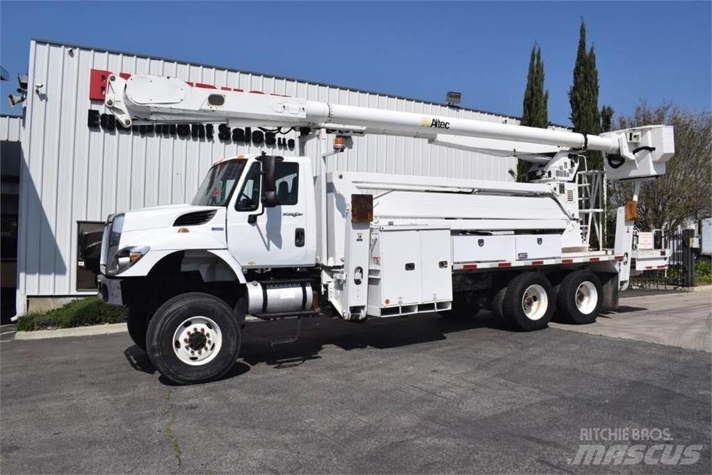 Altec AM900-E100 Автовышки