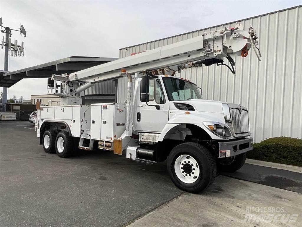 Altec D4065BTR Передвижные буровые установки