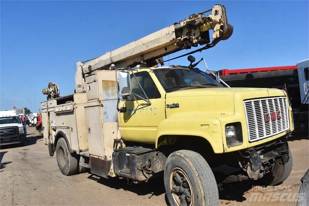 Altec D842ATR Передвижные буровые установки