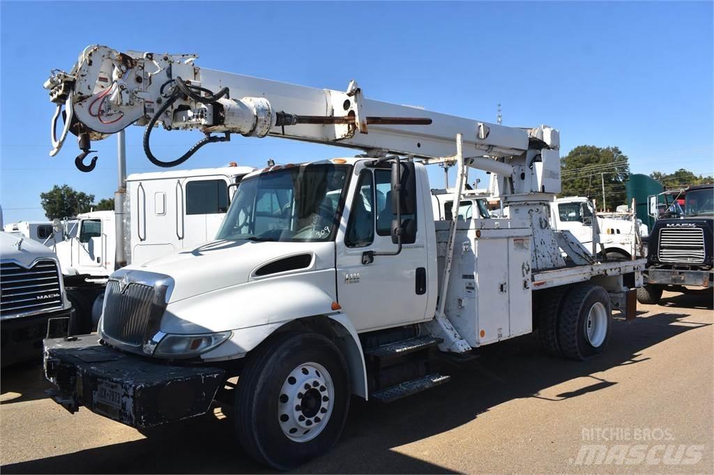 Altec DM47TR Передвижные буровые установки