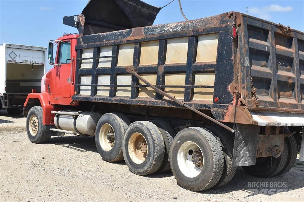 Autocar DC10364B Грузовики-Самосвалы