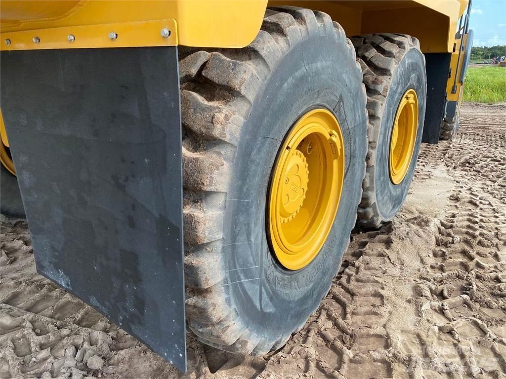 Bell B30E Шарнирно-сочленённые самосвалы