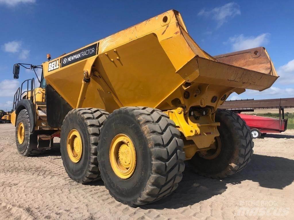 Bell B40E Шарнирно-сочленённые самосвалы