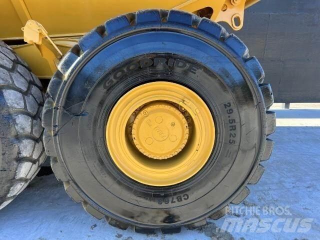 Bell B40E Шарнирно-сочленённые самосвалы