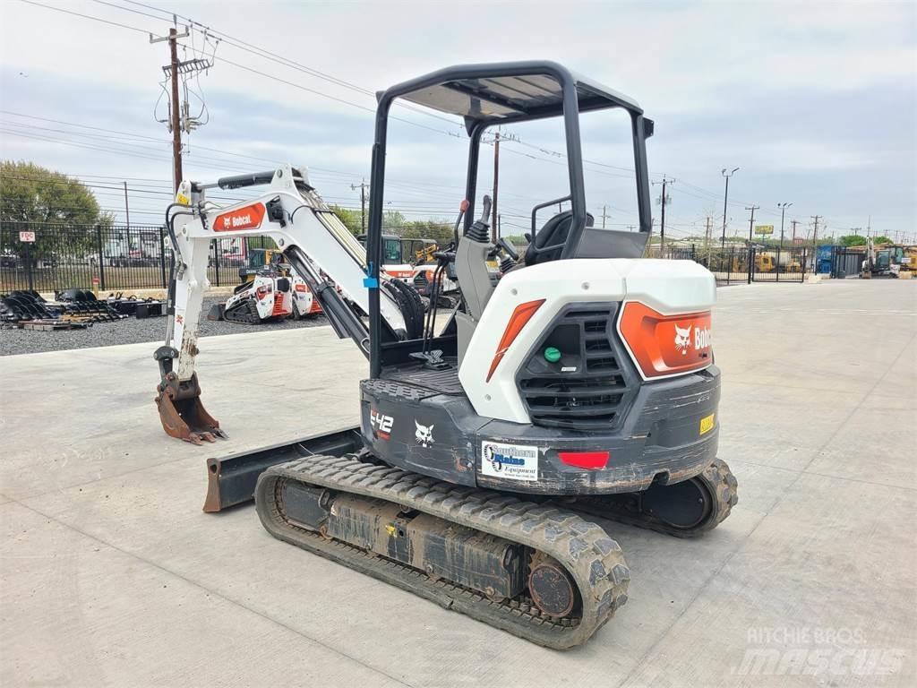 Bobcat E42 Мини-экскаваторы