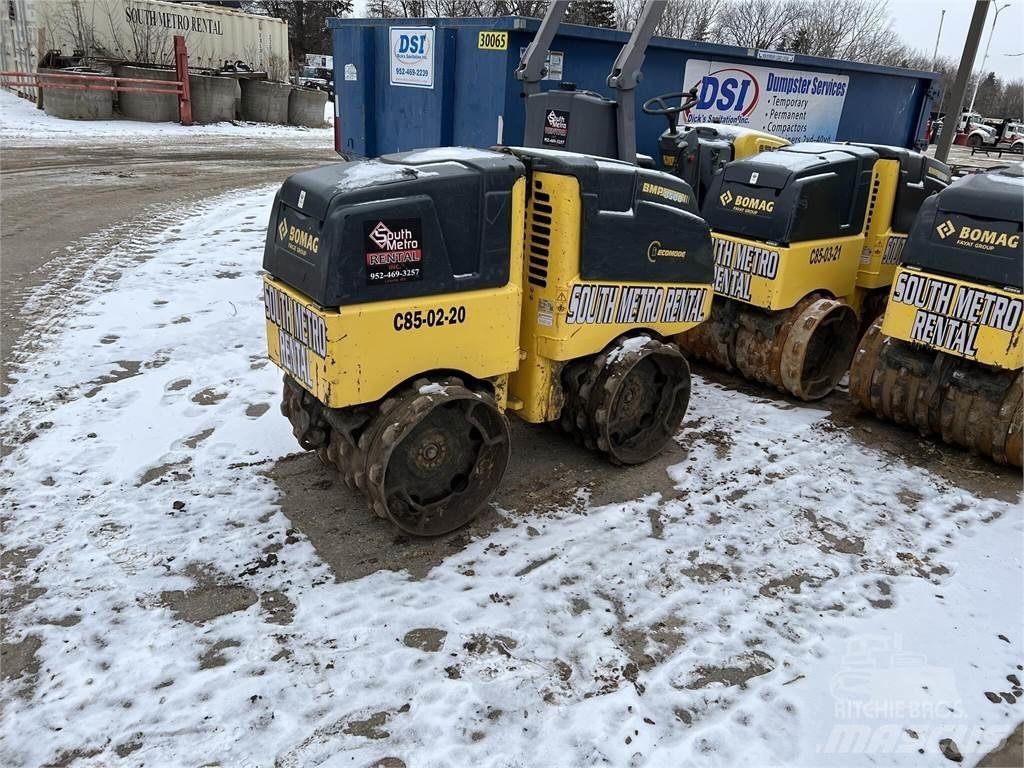Bomag BMP8500 Прицепные виброкатки