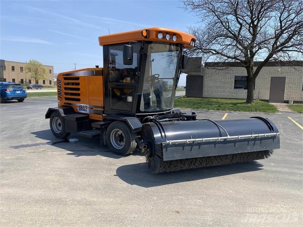 Broce FMJ470 Вакуумные уборочные машины