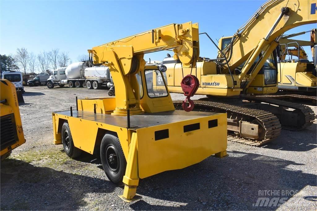 CASE 3330B Автокраны вездеходы