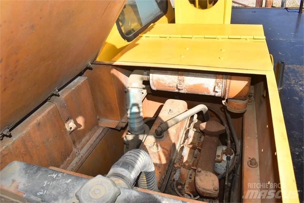 CASE 3330B Автокраны вездеходы