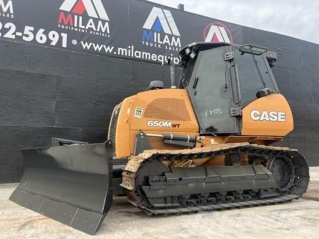 CASE 650M WT Гусеничные бульдозеры