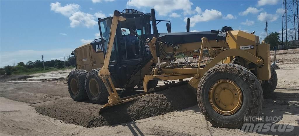 CAT 120M2 AWD Грейдеры