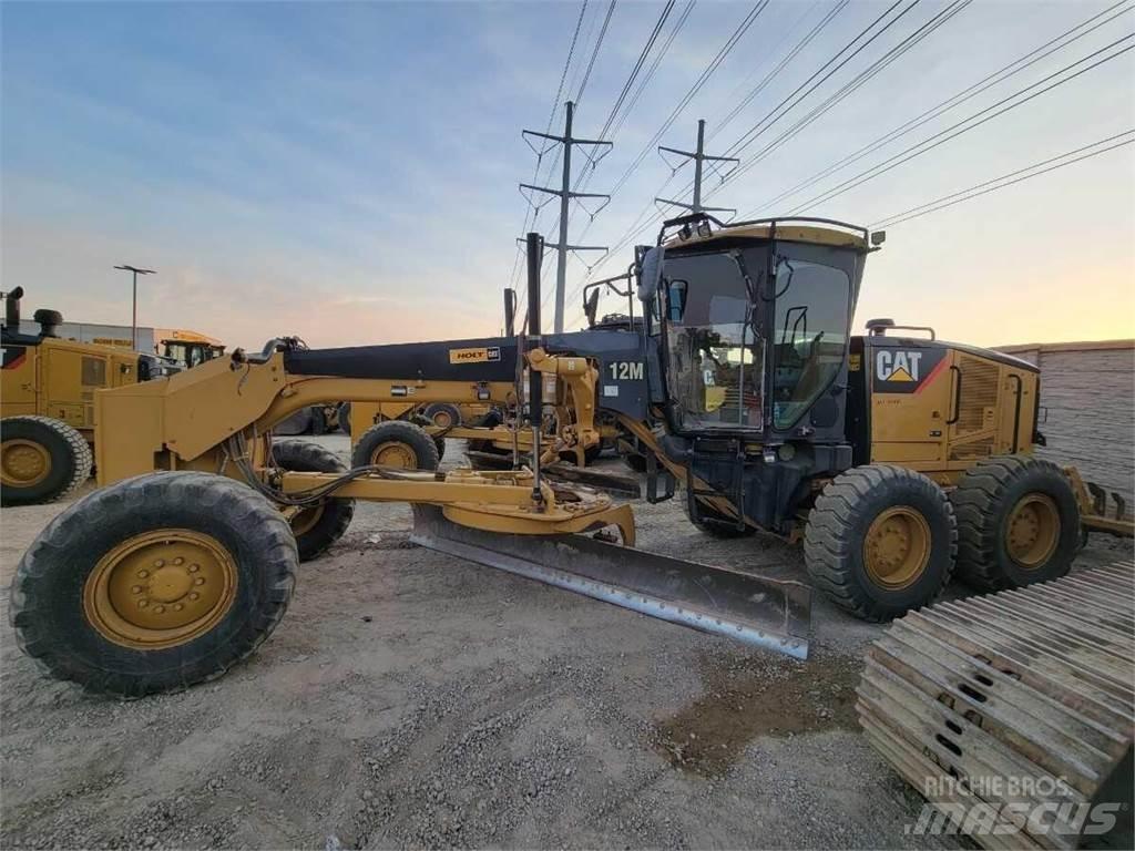 CAT 12M Грейдеры