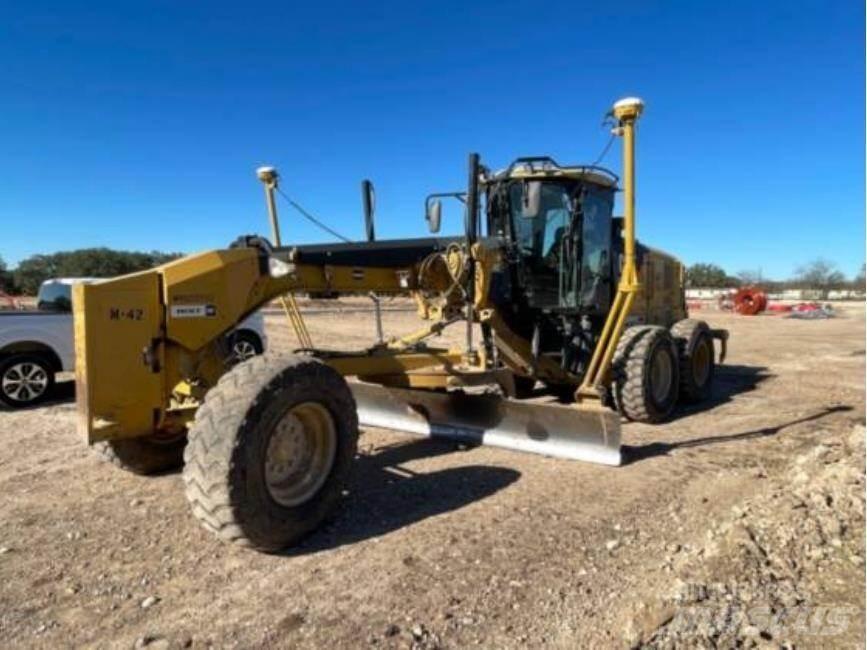 CAT 140M2 Грейдеры