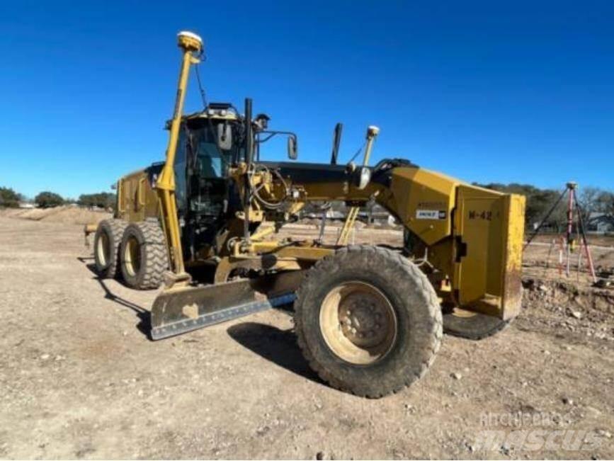 CAT 140M2 Грейдеры