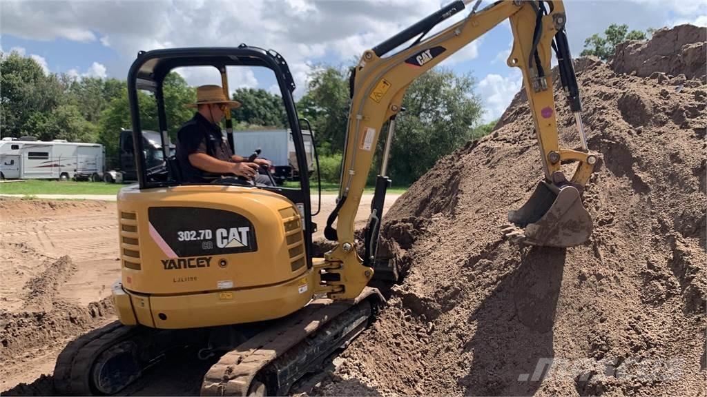 CAT 302.7D CR Мини-экскаваторы