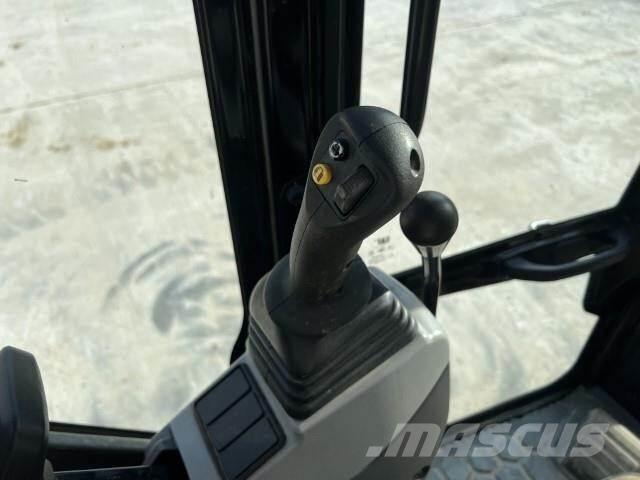 CAT 306CR Гусеничные экскаваторы