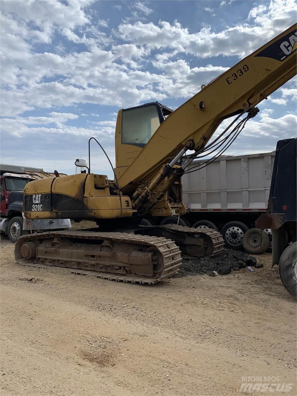 CAT 320C Гусеничные экскаваторы