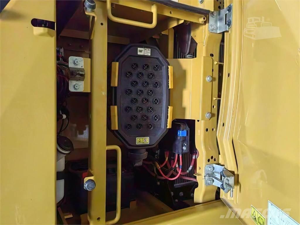 CAT 330 Гусеничные экскаваторы