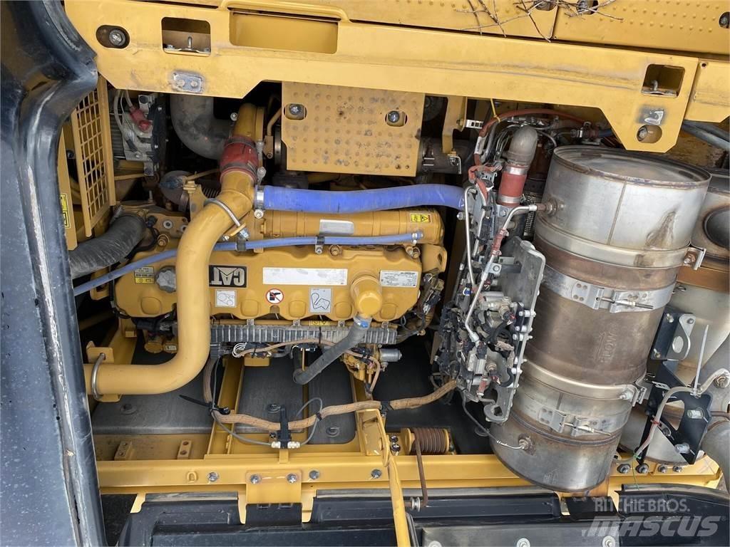 CAT 336FL Гусеничные экскаваторы