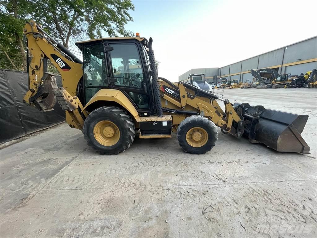 CAT 420F2 IT Экскаваторы-погрузчики