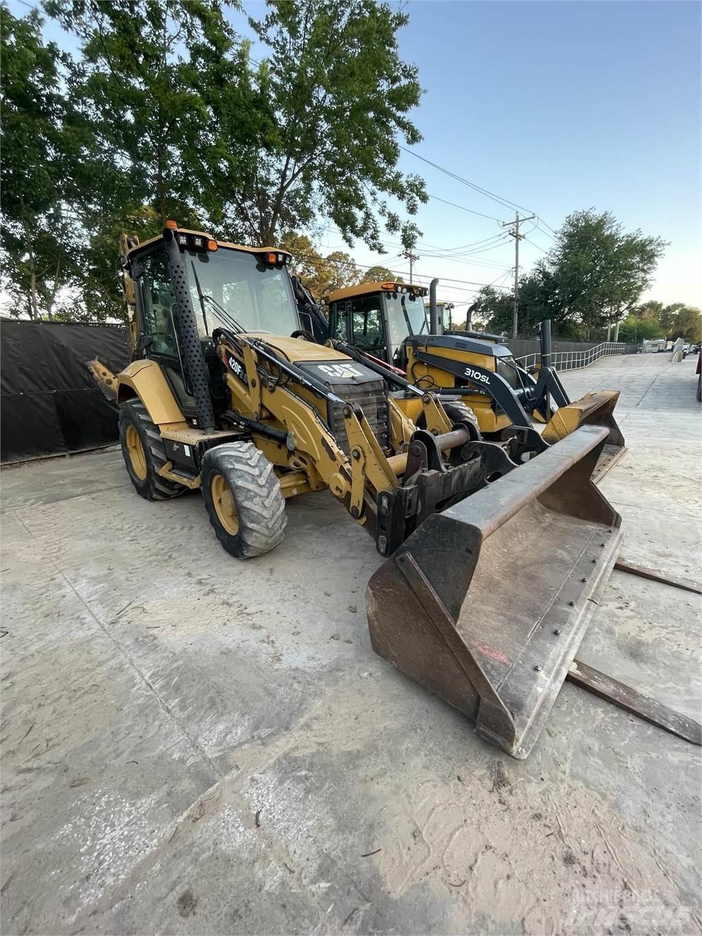 CAT 420F2 IT Экскаваторы-погрузчики