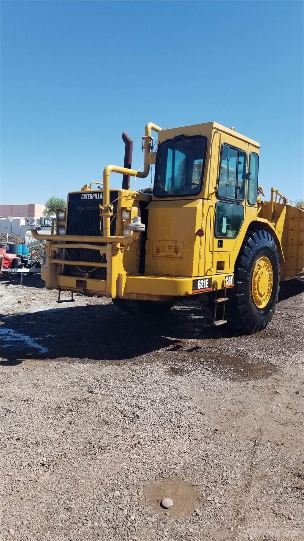 CAT 621E Прицепы-цистерны