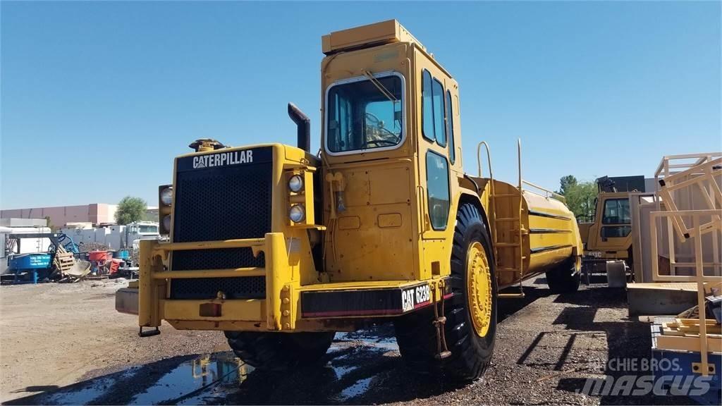 CAT 623B Прицепы-цистерны