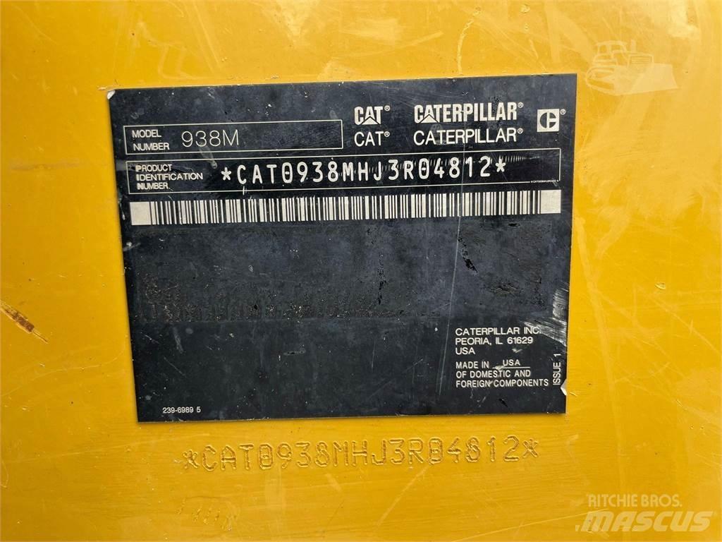 CAT 938M Фронтальные погрузчики