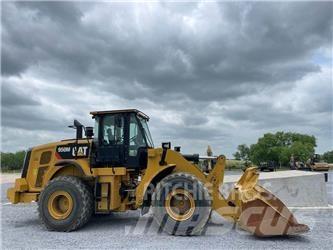 CAT 950M Фронтальные погрузчики