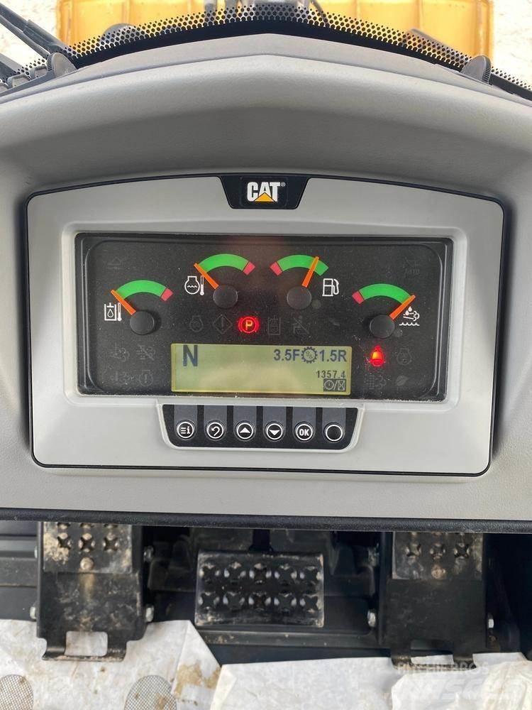 CAT 963K Гусеничные фронтальные погрузчики