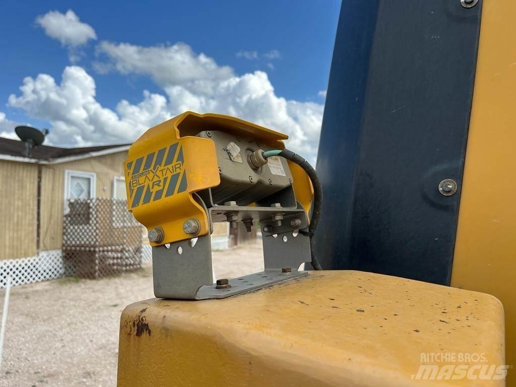 CAT 972M Фронтальные погрузчики